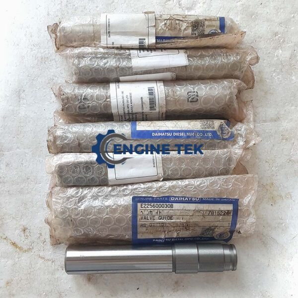Daihatsu DL22 Valve guide (E-225600030B)