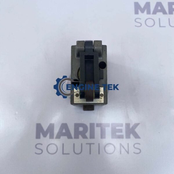Wabco American Standard 2CA-1A P58721 L25 Pilot Air Valve - Image 2