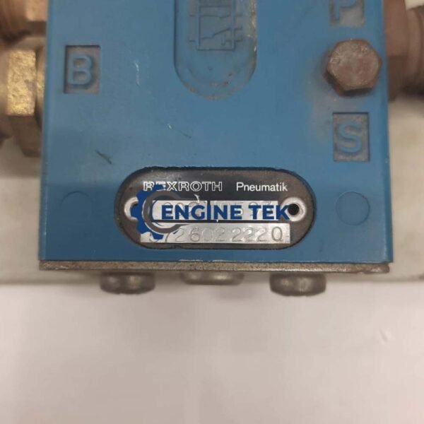 Wabco 5726022220 Solenoid Valve - Image 4