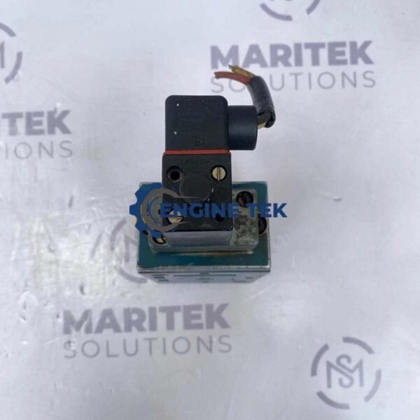 Wabco Rexroth 5724550220 Solenoid Valve - Image 5