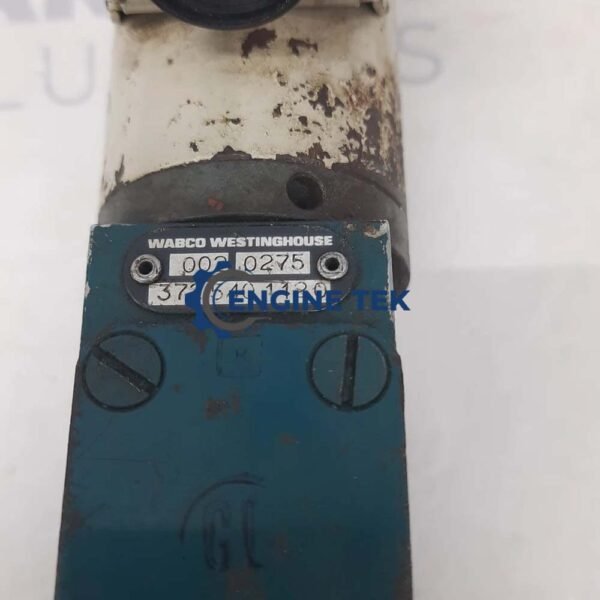 Wabco Westinghouse 3725401120 Pneumatic Valve - Image 4