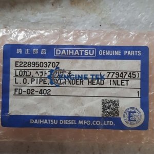 Daihatsu DL22 L.O pipe cylinder head inlet (E228950370Z)