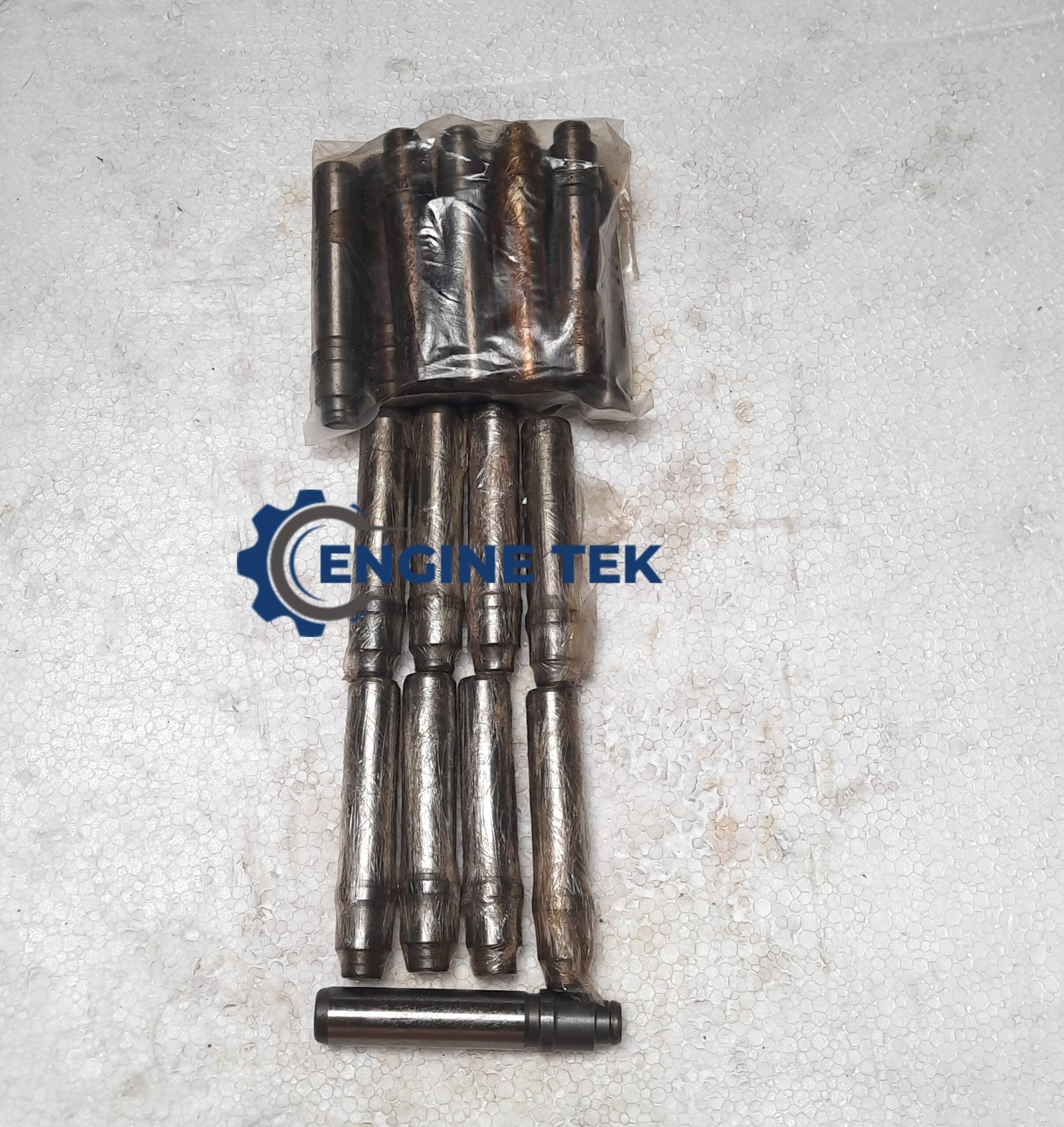 Yanmar S165L Inlet valve guide(k)	(152623 11060)